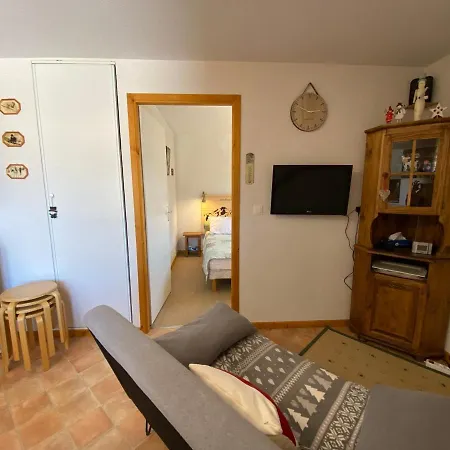 Cosy Avec Multi Pass Offert, A 10 Minutes Du Centre De Et Proche Des Remontees - Fr-1-693-7 Chatel